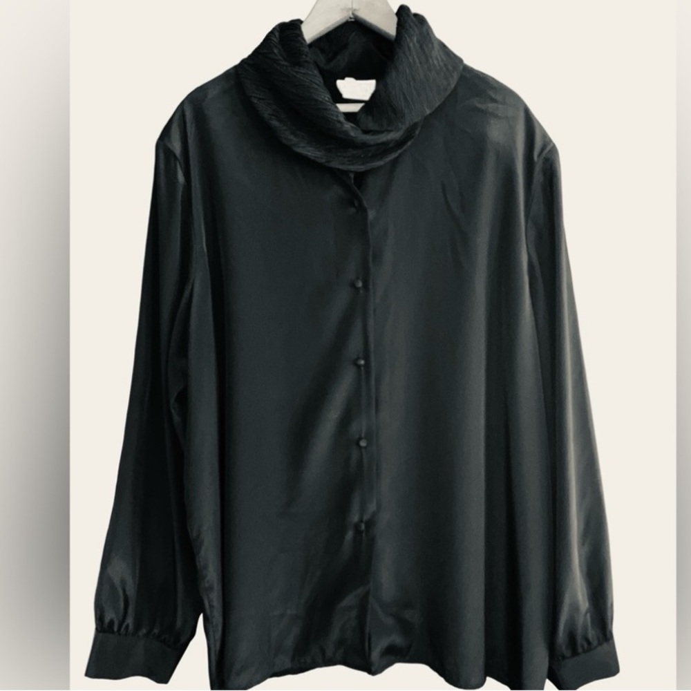 Vintage 80’s Lauren Lee W22 Low Sheen Satin Balloon Sleeve Shawl Collar Blouse
